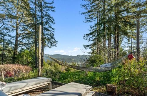Cazadero House | Magic Madrone - Views Hot tub Forests and River