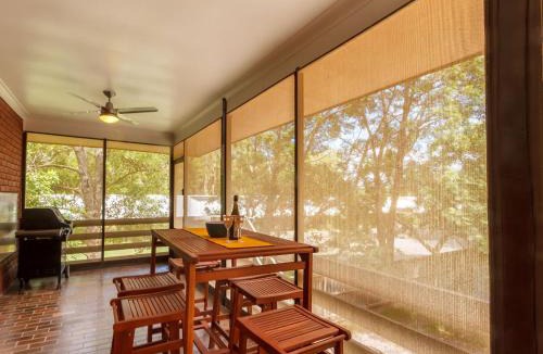 Tea Gardens House | Magic Moments