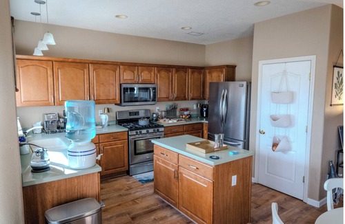 Rio Rancho House | Magic Mountain Hot Air Balloon Sunsets - 3 Bed, 2 Bath - Jacuzzi Tub & Fireplace