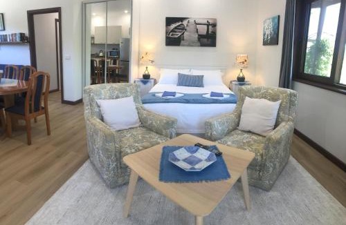 Marysville Apartment | Magic Oak Getaway