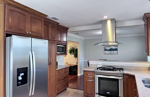 Lewisville House | Magic Oasis, Pool, Pavilion on large lot, Fantastic View, Sleep 16nn