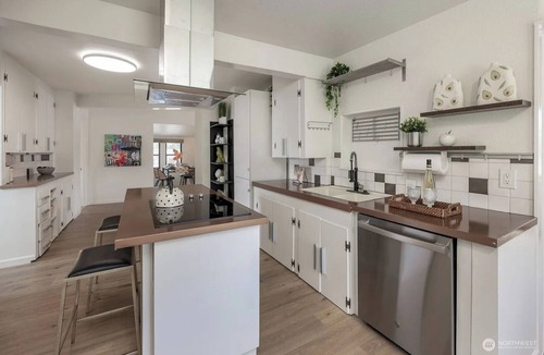 Highline House | Magic Palace