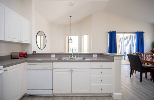 Lake Davenport Estates Villa | Magical✨️4b/3b Private Pool/Game Room Disney Area