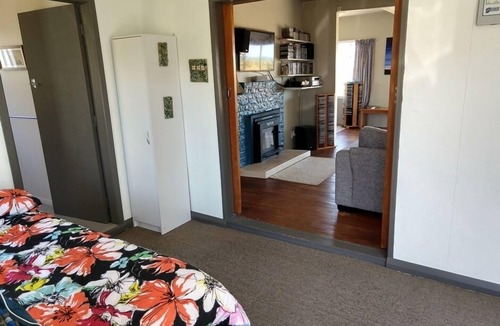 Waitarere Beach House | Magical Beach Kiwi Bach