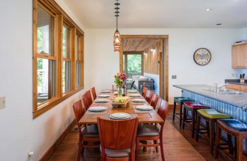 Eastsound House | Magical Beachfront, Hot Tub, Private, Spacious