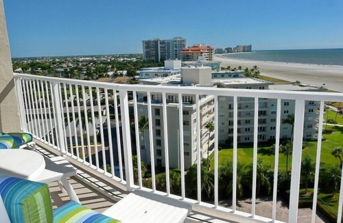 Marco Island Condo | Magical Beachfront Condo | Pool & Ocean Views