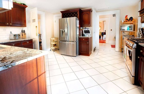 Harriman Villa | Magical Family Escape, Pool, HotTub, Pets, <1 Hr NYC