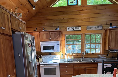 Fryeburg Cottage | Magical Kezar Pond