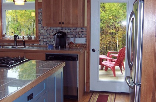 Neebing House | MAGICAL LAKE SUPERIOR VIEWS AT THISn 5 STAR COTTAGE! UPSCALE EXPERIENCE!
