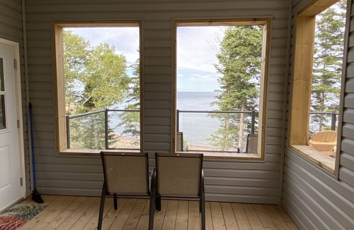 Boularderie House | Magical Modern Beach House on Bras D'or Lakes/Surround Deck/Newly Built