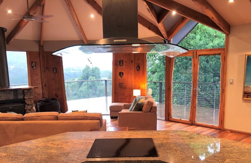 Riverlea House | Magical Mudgee Hideaway