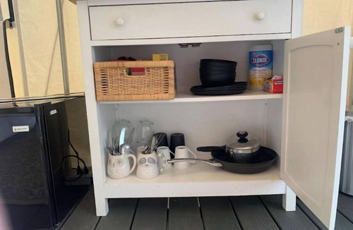 Pottsgrove RV Rental | Magical Tree House with Hot Tub, Fire Pit & Slide