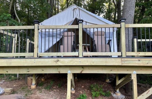 Pottsgrove RV Rental | Magical Tree House with Hot Tub, Fire Pit & Slide