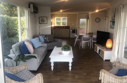 Waipu House | Magical waterfront getaway