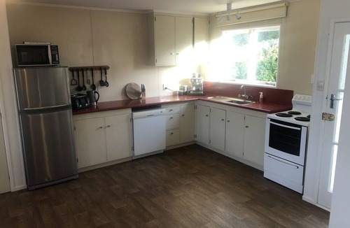 Waipu House | Magical waterfront getaway