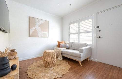 Magil Apartment | Magill Boho Retreat - 2BR with free parking