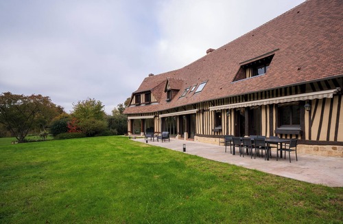 Saint-Ouen-de-Thouberville House | Magnificent Norman country house with indoor heated pool