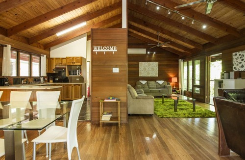 Arcadia House | Magnetic Effect, Arcadia