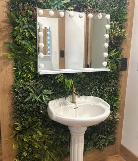 Saint-Pourcain-sur-Sioule Apartment | Magnifique Loft Festif