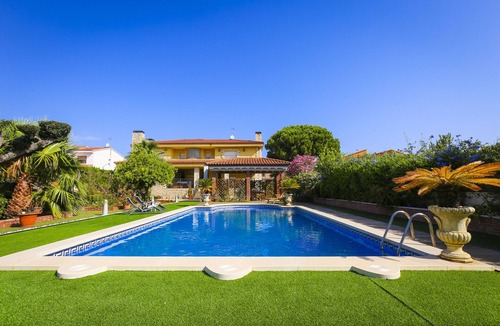 Cambrils Villa | MAGNIFICA Villa Only Families