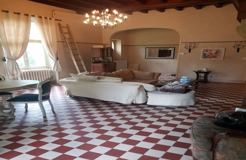 Vendenesse-sur-Arroux House | Magnificent Small 19th Century Manor