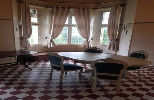 Vendenesse-sur-Arroux House | Magnificent Small 19th Century Manor