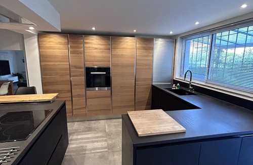 Saint-Laurent-du-Var Villa | Magnificent villa 100m2 ground floor with private pool and parking