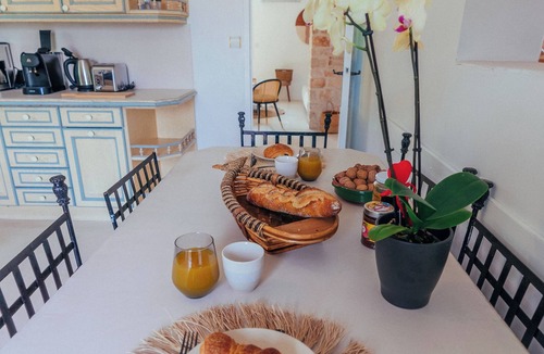 Saint Michel d'Euzet Villa | Magnificent Villa with swimming pool