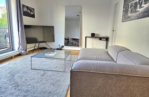 Passy Apartment | Magnificent 2-bedroom apartment Tour Eiffel Trocadéro Paris 16e
