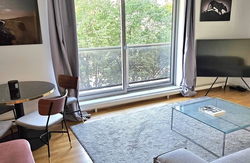 Passy Apartment | Magnificent 2-bedroom apartment Tour Eiffel Trocadéro Paris 16e