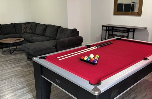 Longueuil House | Magnificent 2-storey condo only 15 minutes from downtown Montreal