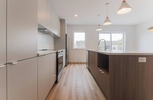Granby Apartment | Magnificent 5 1/2 on two floors in Granby!