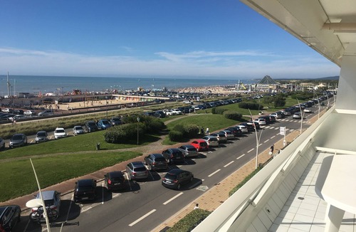 Le Touquet-Paris-Plage Apartment | Magnificent 6-person apartment + 2 free parking spaces