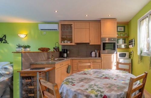 Lagorce Cottage | Magnificent Accommodation in Southern Ardèche with Peaks