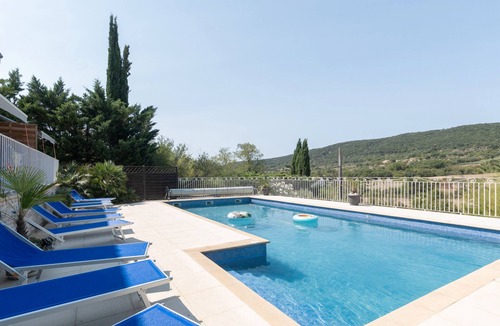 Lagorce Cottage | Magnificent Accommodation in Southern Ardèche with Peaks