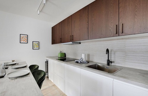 Clichy Apartment | Magnificent apartment- 3BR/8P-Proche de la Seine