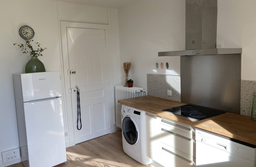 Poincare - Foch - Anatole France - Croix de Bourgogne Apartment | Magnificent apartment in the heart of Villa Médreville with garden and parking space