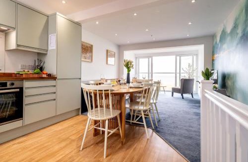 Caister-on-Sea House | Magnificent Beach House