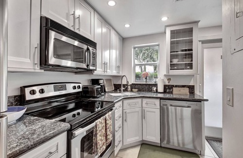 Delray Beach Villa | Magnificent Beach Townhome Steps from Atlantic Ave