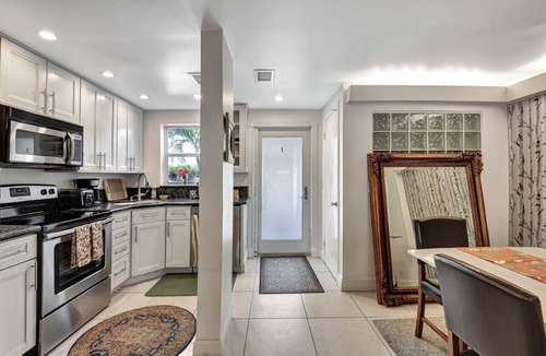 Delray Beach Villa | Magnificent Beach Townhome Steps from Atlantic Ave