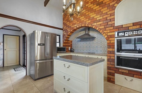 Sunnyhills Villa | Magnificent Beachfront Mansion - Pool - Fireplace