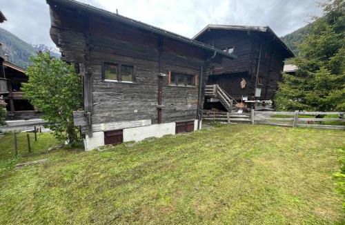Gluringen Ski Chalet | Magnificent chalet Opa