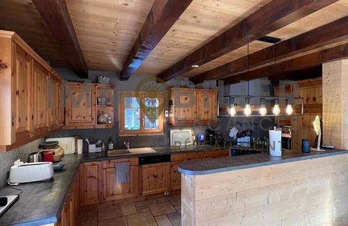 Saint-Luc Ski Chalet | Magnificent chalet with unobstructed views for 8 people - 4 bedrooms - 3 bathrooms - 2-car garage.Sh