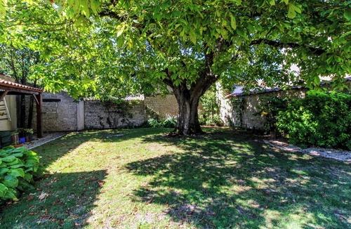 La Jarrie House | MAGNIFICENT CHARMING CHARENTAISE HOUSE LA ROCHELLE