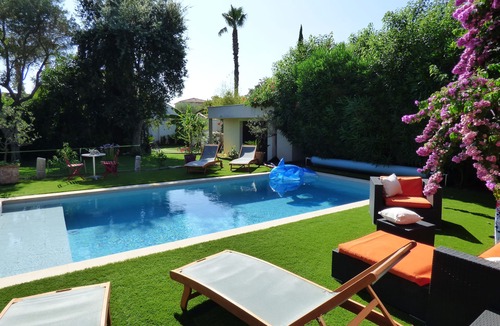 Perols Villa | MAGNIFICENT CONTEMPORARY VILLA 5 * 250M2, POOL, 6 BEDROOMS, 14 PERS, 2MN BEACH
