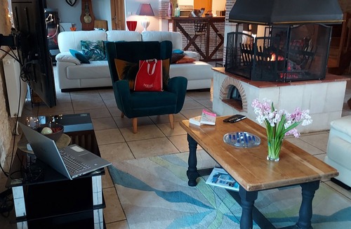 Thedirac House | Magnificent country house