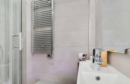 Pigalle Apartment | Magnificent Flat - 2BR/6P - Champs ElysÃ©es