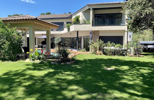 Saint-Jean-de-Vedas House | Magnificent villa with swimming pool