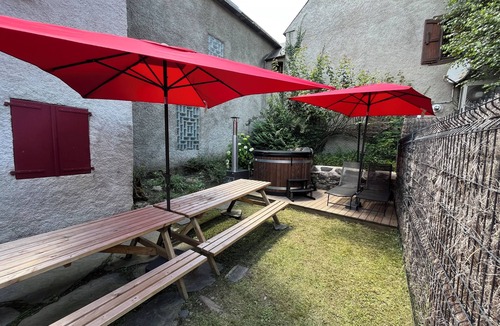 Vignec House | Magnificent, fully renovated town house