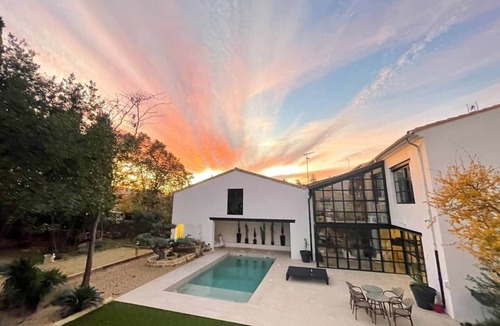 Cournonterral House | Magnificent house +20 beds Event, seminar